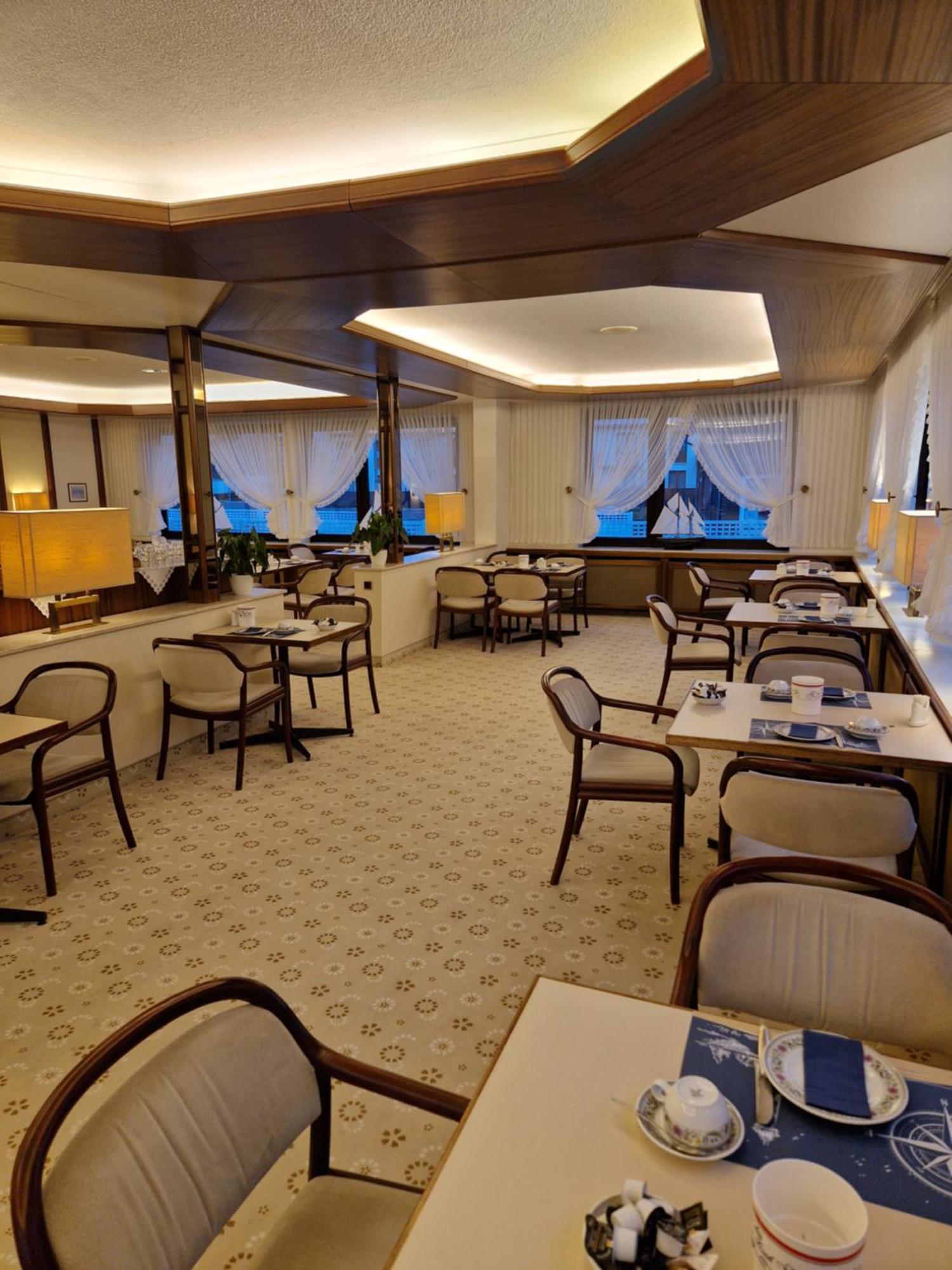 Hotel Meeresfriede Куксгафен Екстер'єр фото