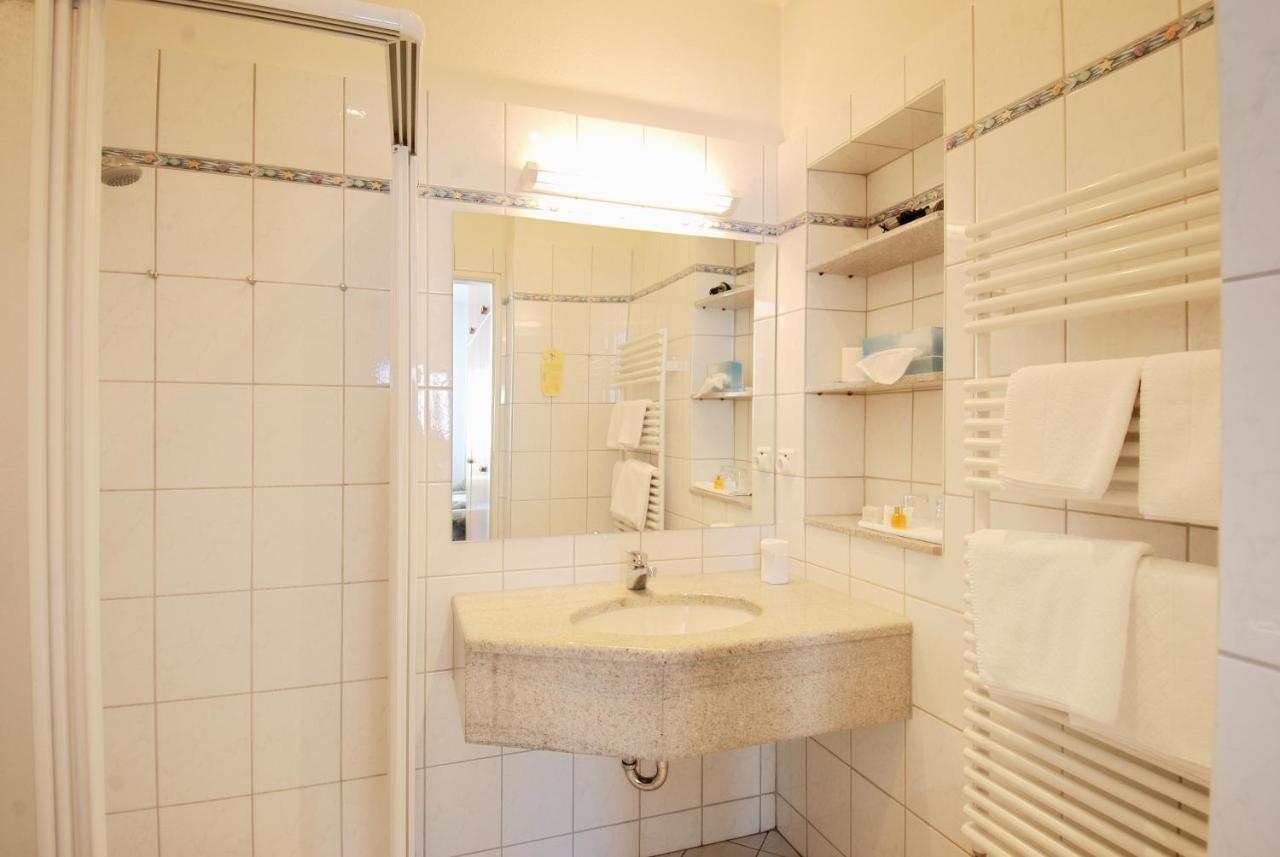 Hotel Meeresfriede Куксгафен Номер фото