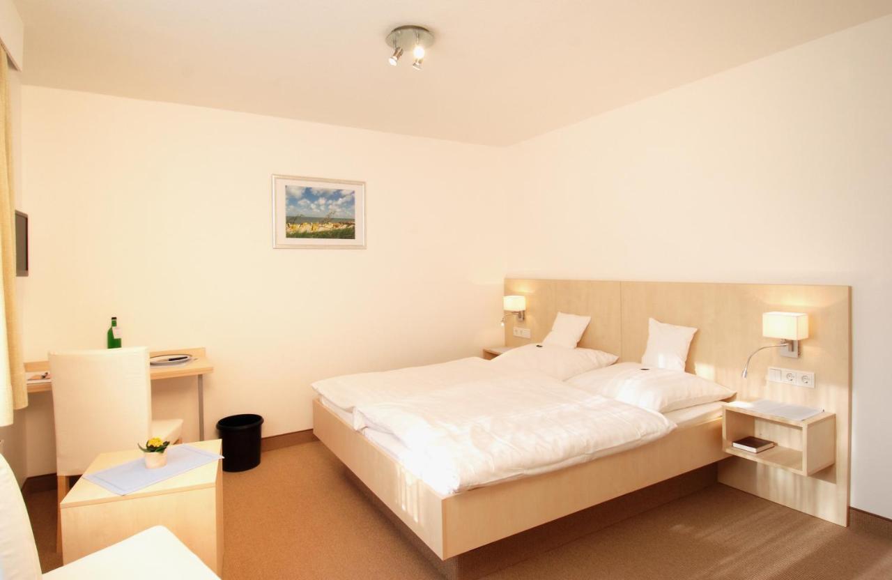 Hotel Meeresfriede Куксгафен Номер фото